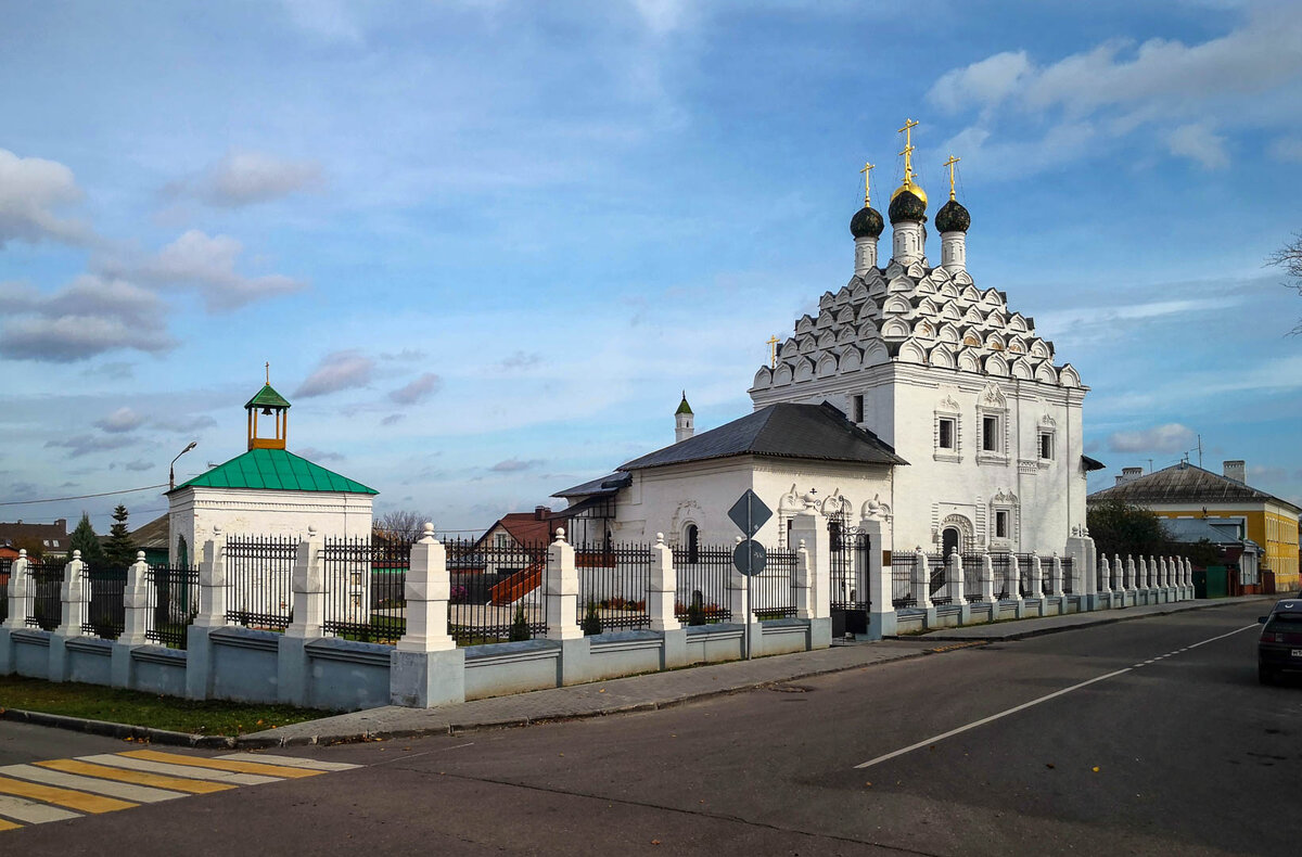 Коломенский посад, Воскресенская церковь (фото автора)