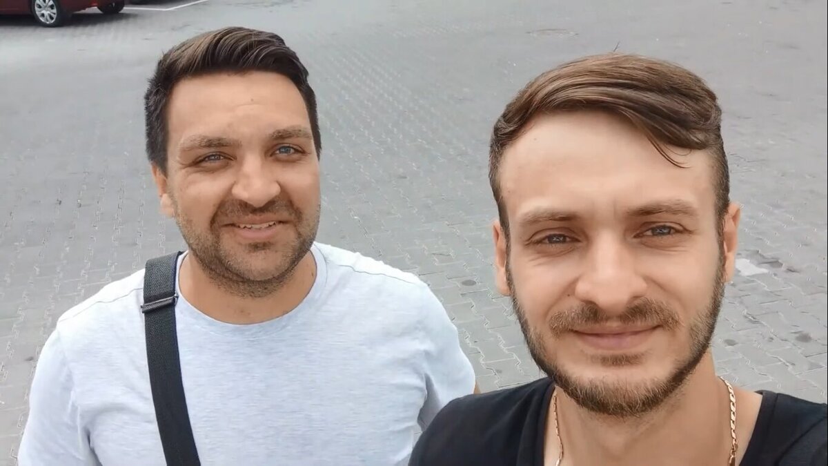 Собственно, вот и мы)