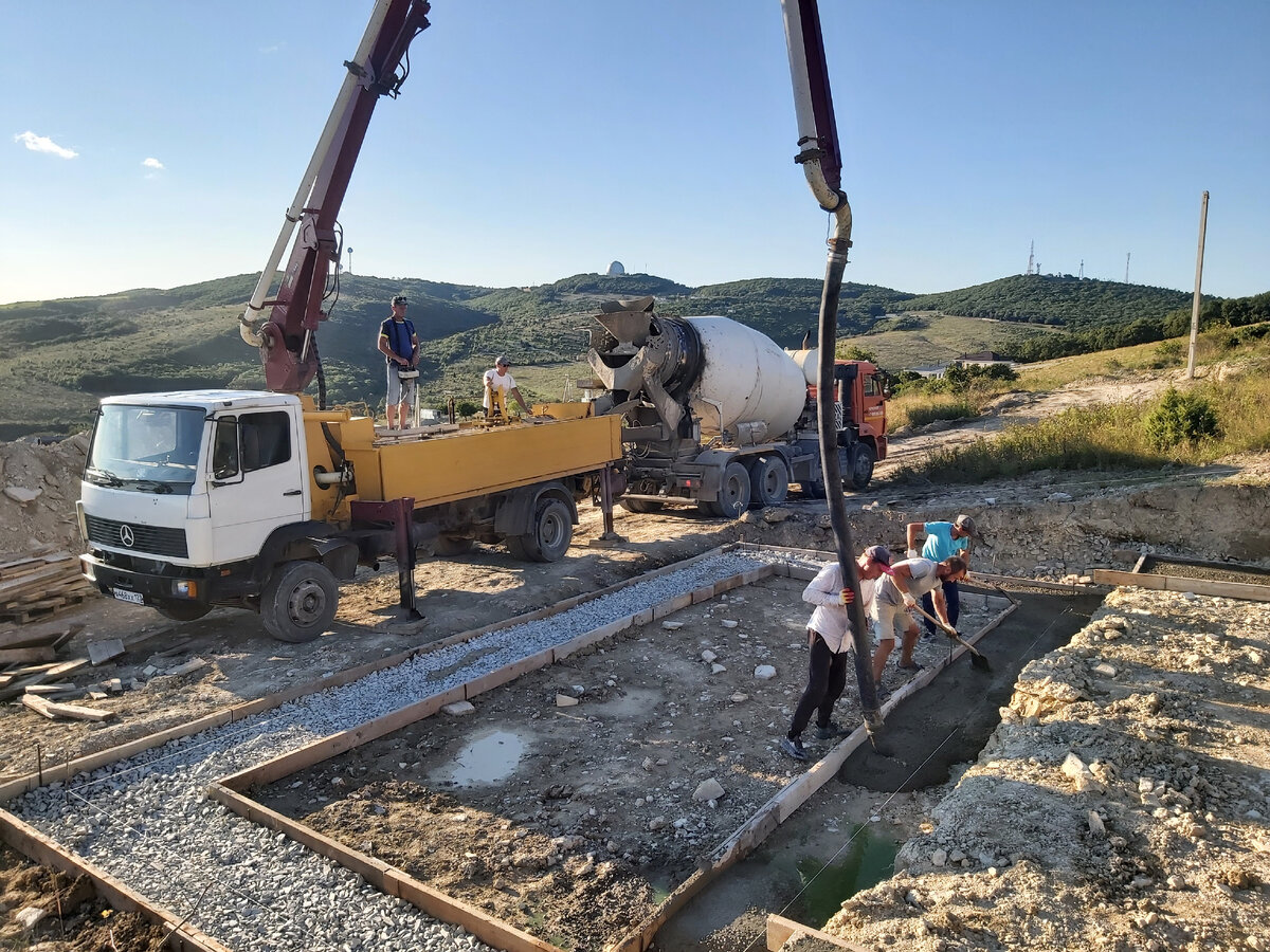 Фото автора. Подготовка основания для фундамента