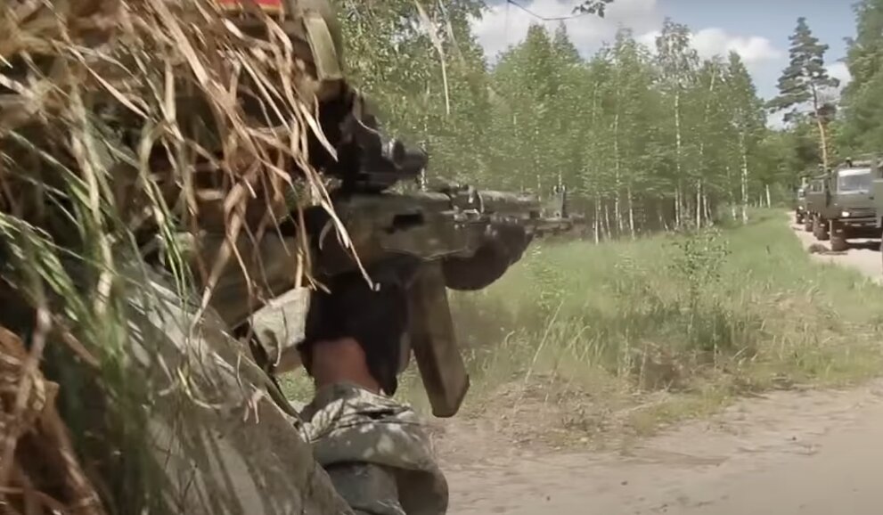 Тренировка разведчиков спецназа