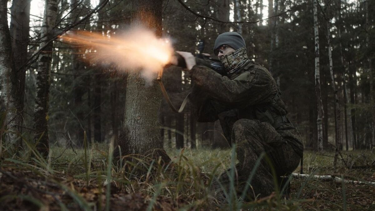 Выстрел из страйкбольного аналога РПГ-26