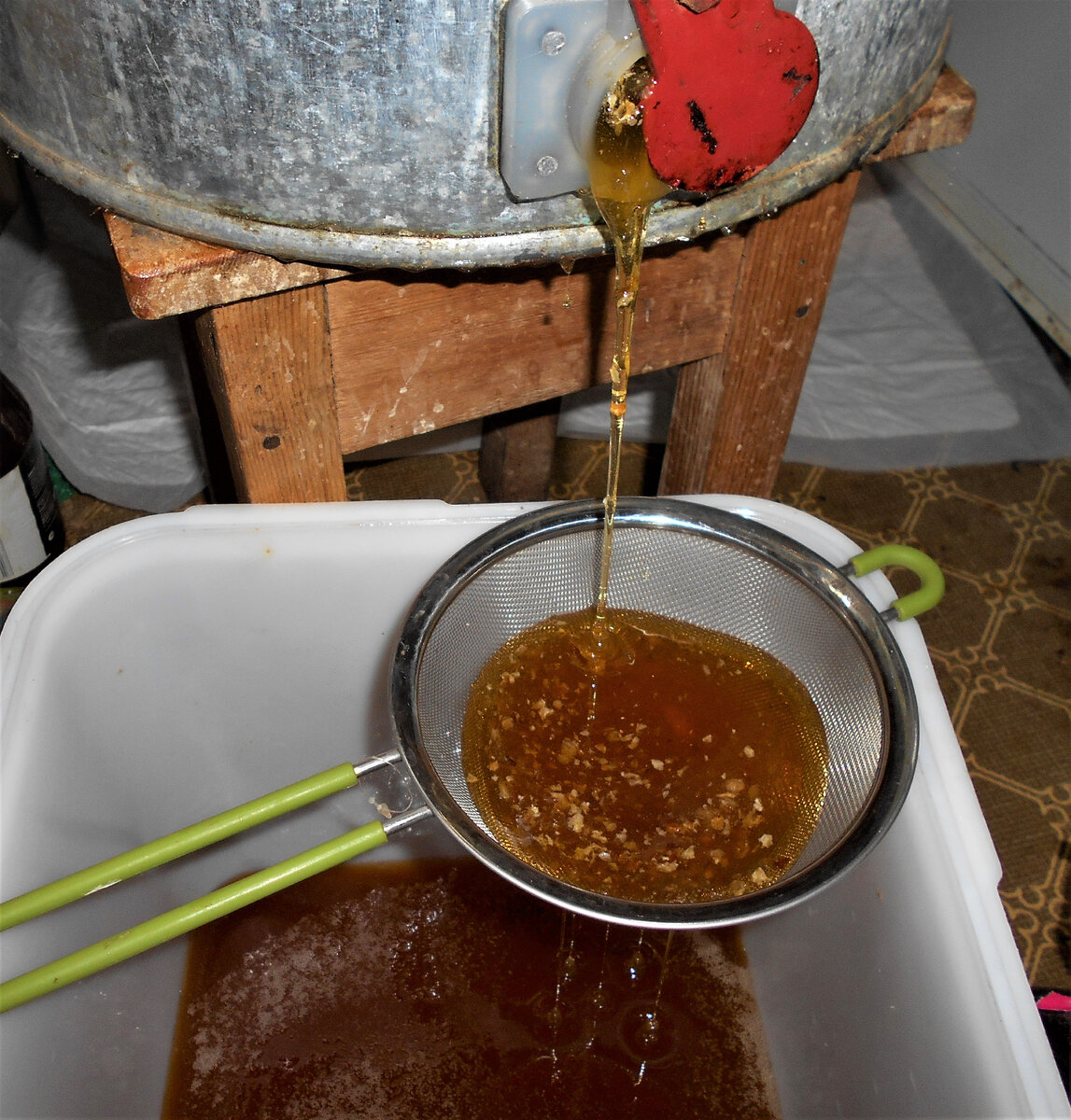 Золотые струи