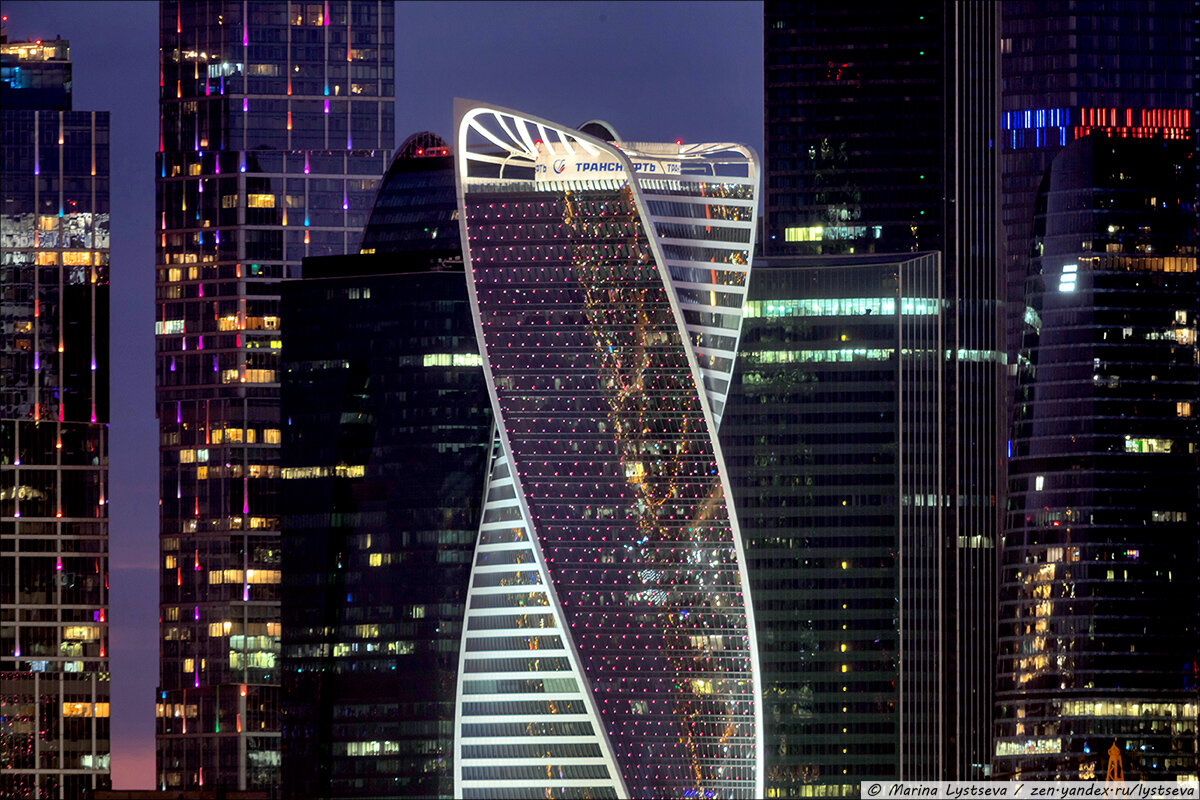 сколько этажей в москва сити 2023