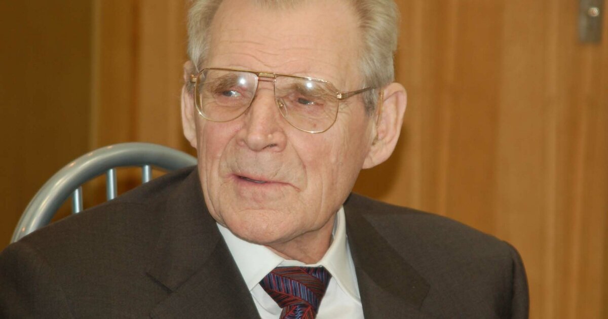 Андрей Гапонов-Грехов
