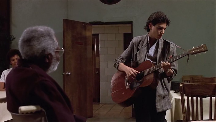 Кадр из фильма "Перекресток" (1986)