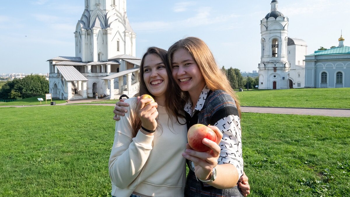    Яблочный спас