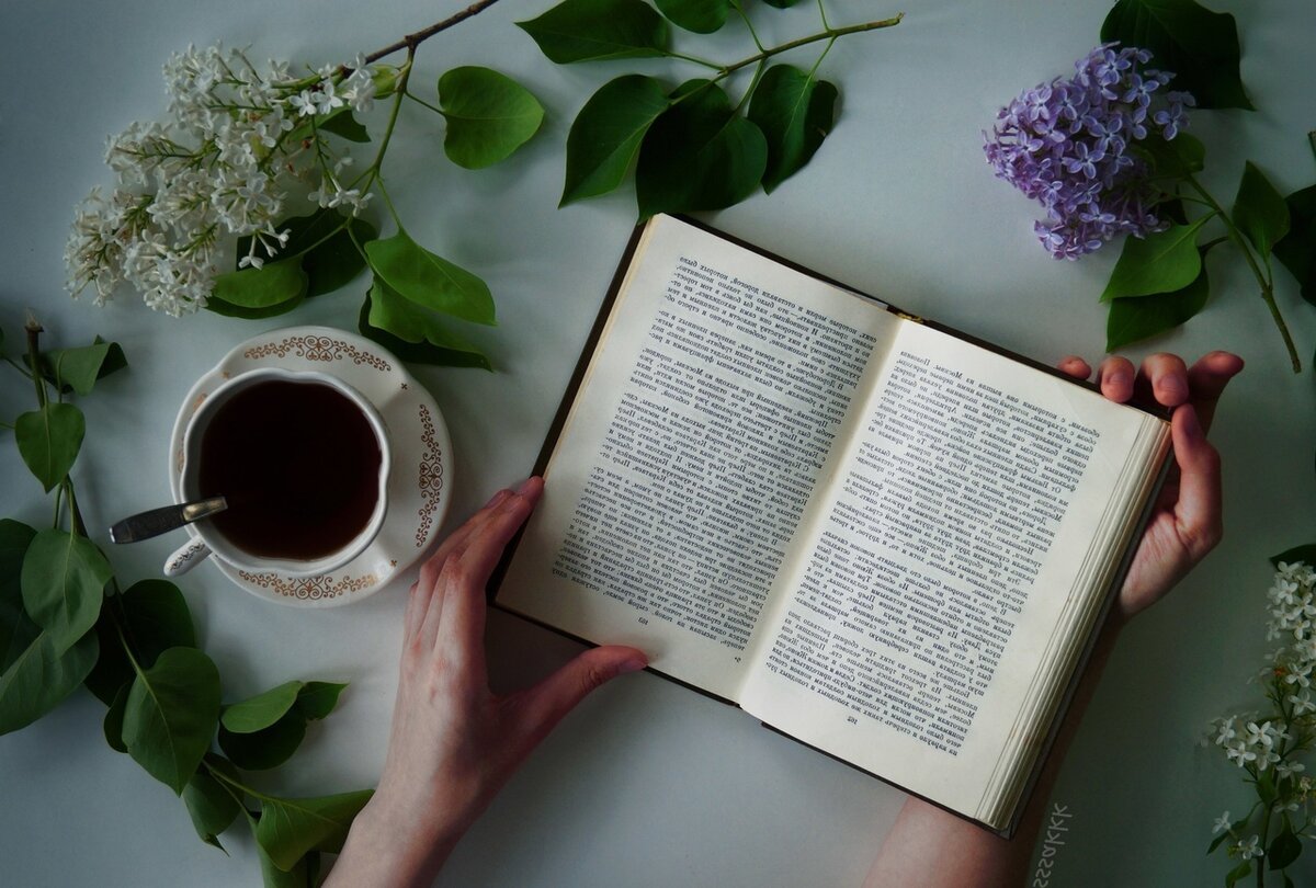 2. Смотрите фильмы, которые влияют на мировоззрение. Подборку таких фильмов сделаю в следующей публикации (специально для вас)! 