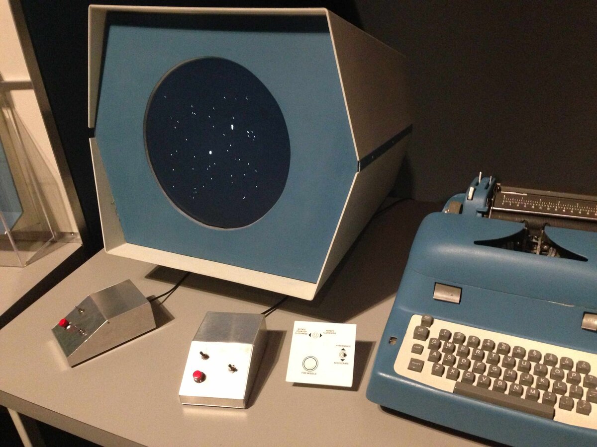 Spacewar на компьютере PDP-1