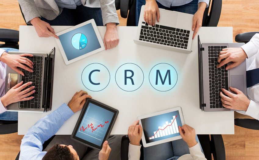 CRM Zoomia