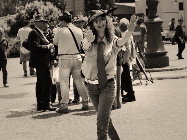 Фото 1. Важнейший навык, который придется тренировать, - умение без страха подойти к девушке на улице