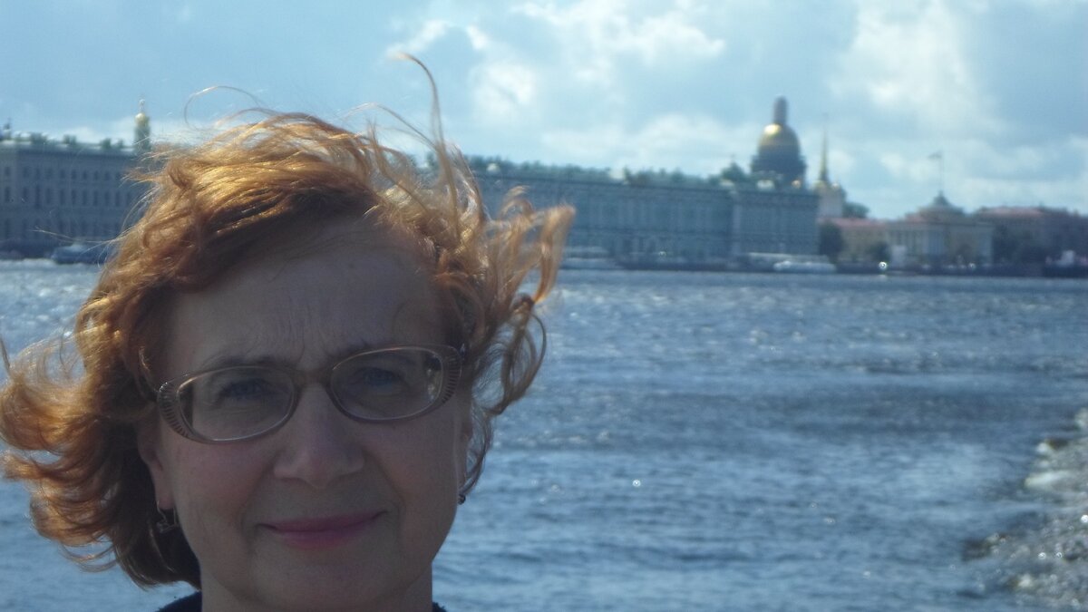 Хоть с погодой нам повезло, было тепло, солнечно, но очень ветрено