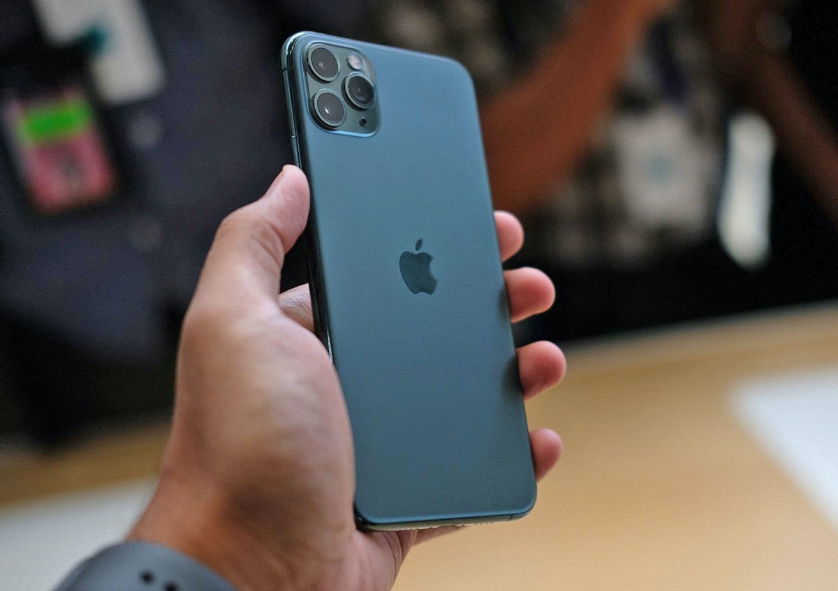 iPhone 11