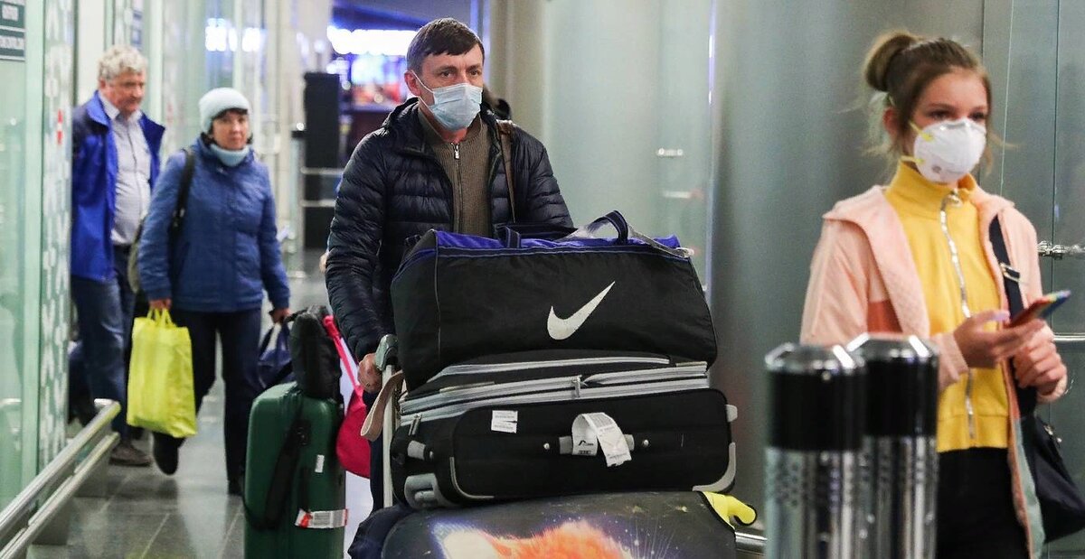 ЖИТЕЛИ Москвы не могут въехать в город