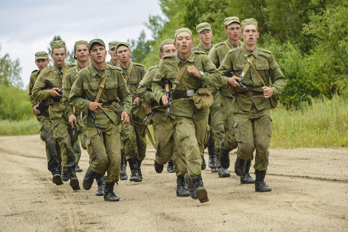 Военный полуприсед