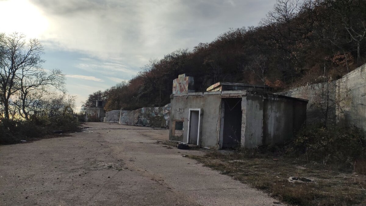 Сооружение бункеров спустя много лет  