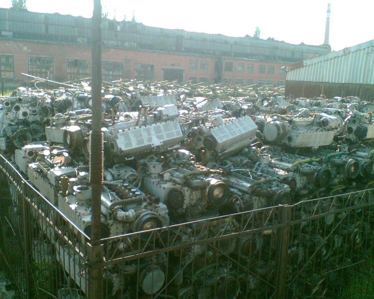 Оставленные танковые двигатели 5ТДФ