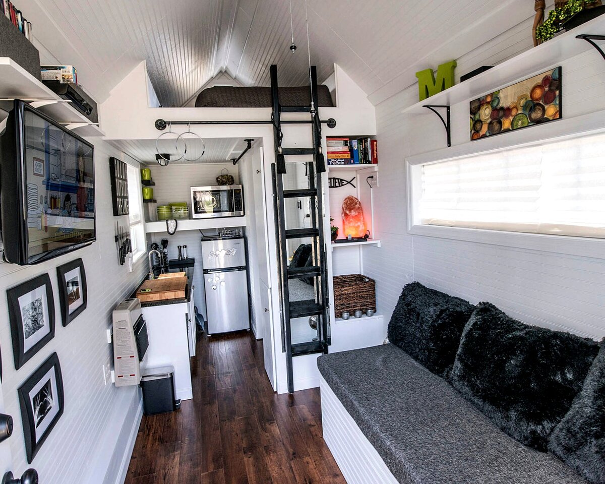 Дизайнерские проекты для микро-квартир: это огромные вложения, за них можно обменять квартиру на большую и не городить этот ужас