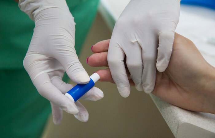 Почему кровь на анализ берут именно из безымянного пальца