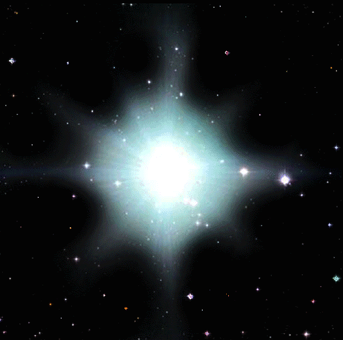 Для Чёрной Дыры характерна гравитационная сингулярность 