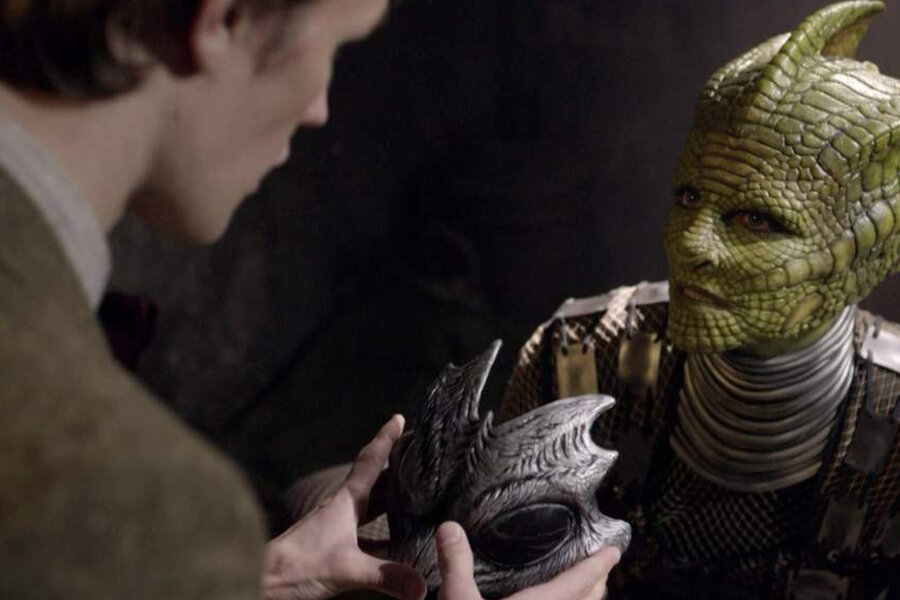 Кадр из сериала "Доктор Кто". Раса силурианцев. Фото взято с сайта aminoapps.com