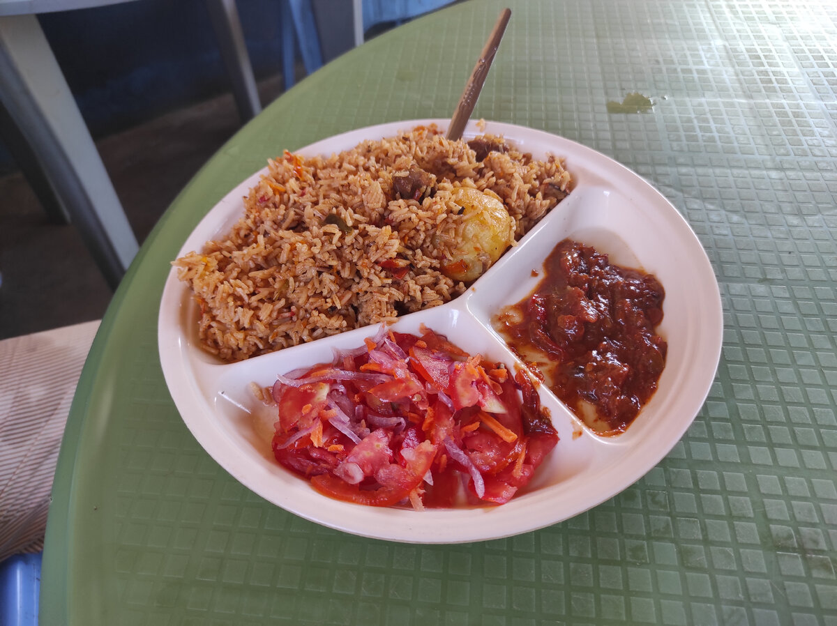 Плов в деревне за 100 рублей 