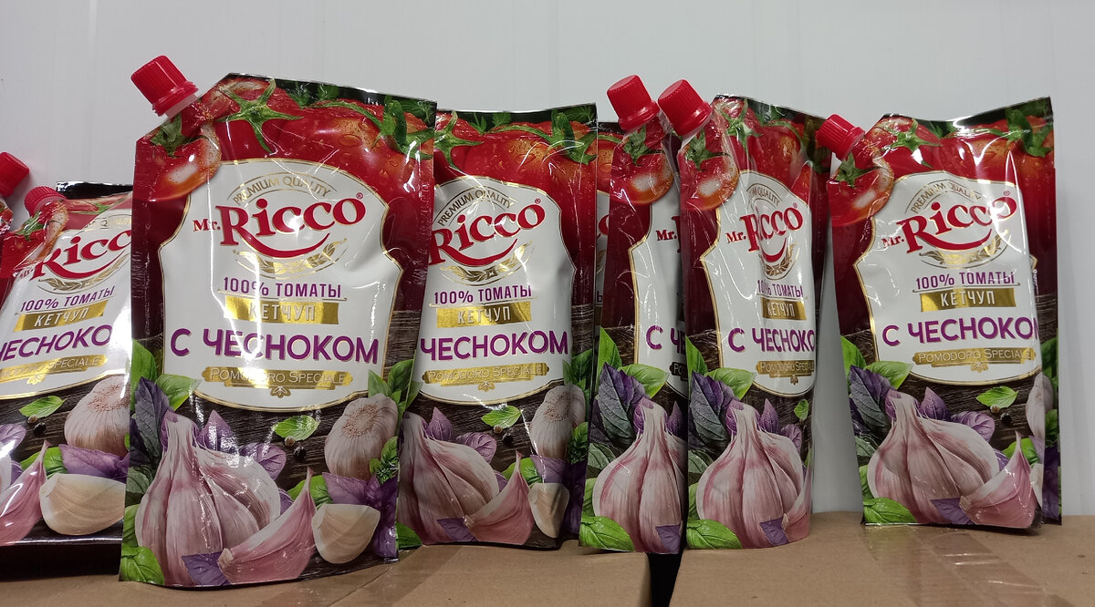  "Mr.Ricco" кетчуп "С чесноком" (фото автора)
