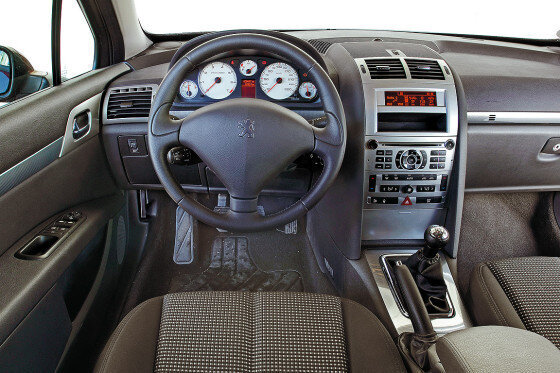 Удобно. А вот двери закрываются очень громко (