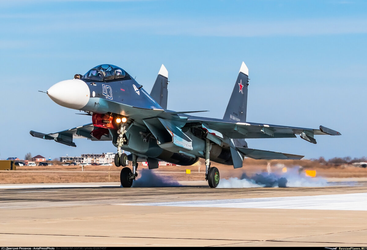 самолёт на взлёте  такой красивый.  фото: картинки  яндекса.