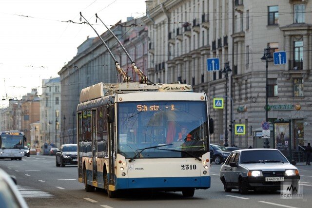    Троллейбус в Петербурге Дарья Драй © ИА REGNUM