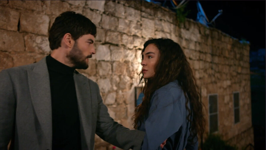 Ветреный холл на русском. Ветреный холл на русском. Ветреный холл на русском. Ветреный холл на русском. Ветреный холл на русском.