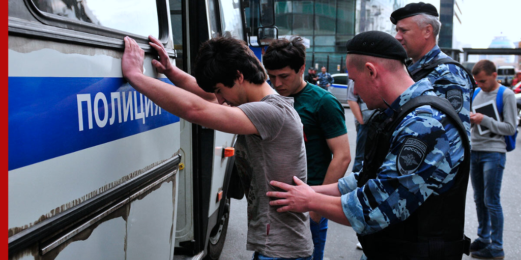 Их вывезли из России после массовой драки