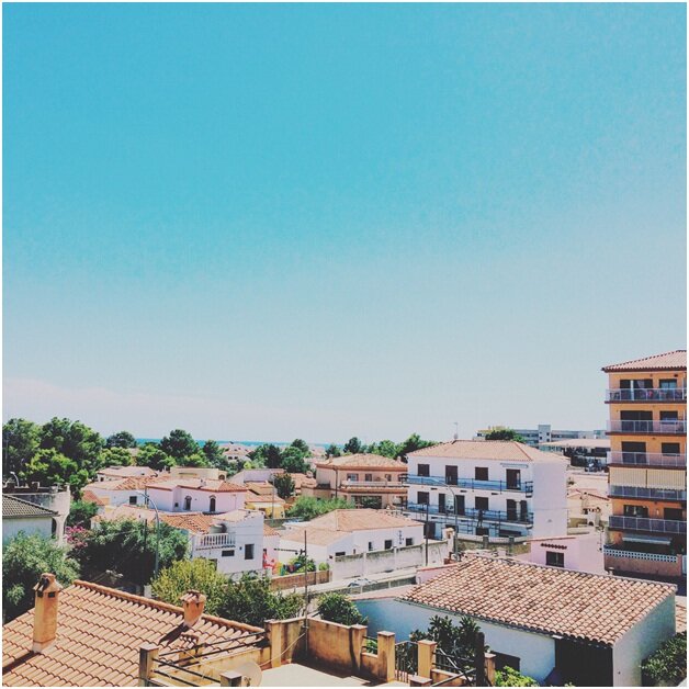 Крыши Миами-Плайя. Автор: Варя Воронина