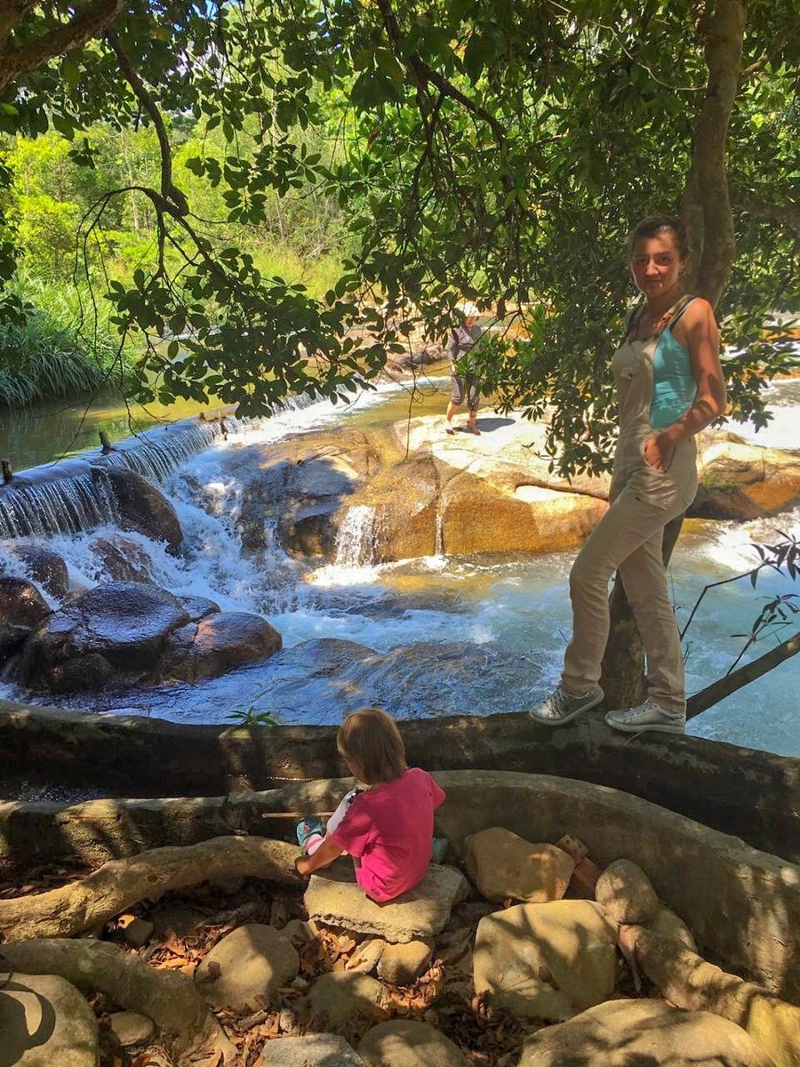 Гора Хон Ба