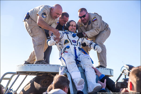 Попал в поисковый отряд по встрече космонавтов, возвращающихся с МКС на Землю. С чего все начинается?