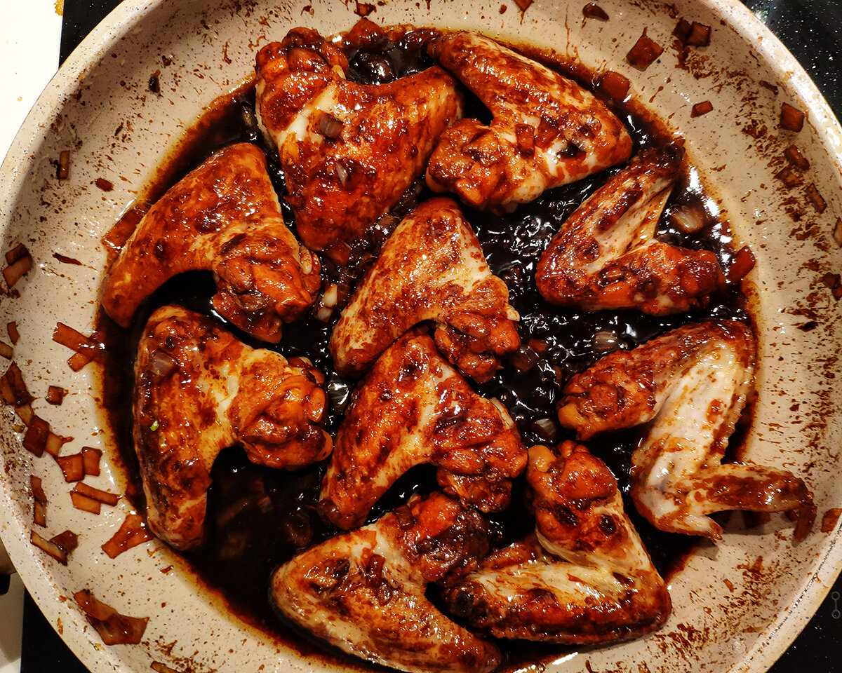 Рецепт крылышек на сковороде с соевым соусом
