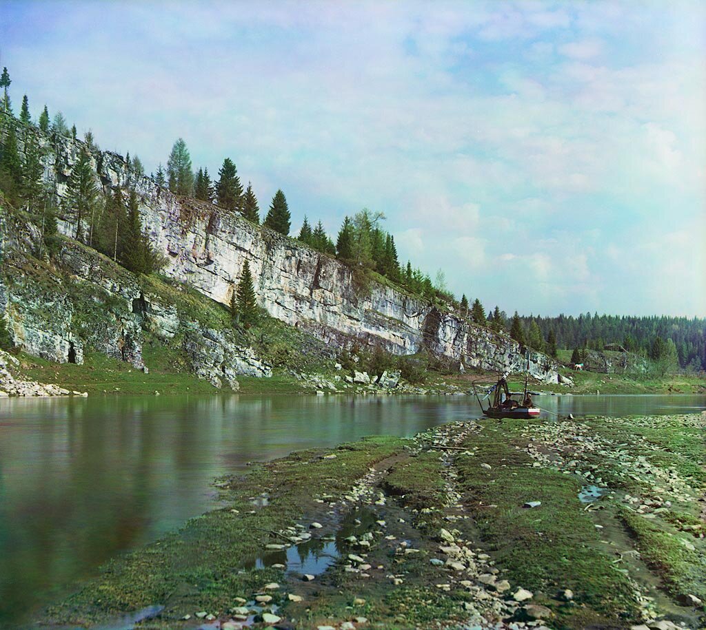 Камень Слизкой на фото С. М. Прокудина-Горского (1912 г.)