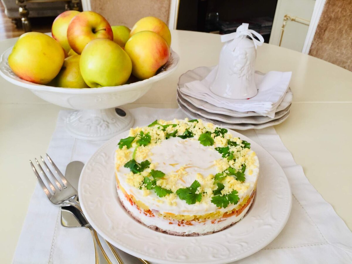 Каждый ребенок в СССР знал, что Новый год важнее, чем День рождения или остальные праздники. Что к Новому году столько дел, и забот... И нужно все успеть и взрослым помочь.-2