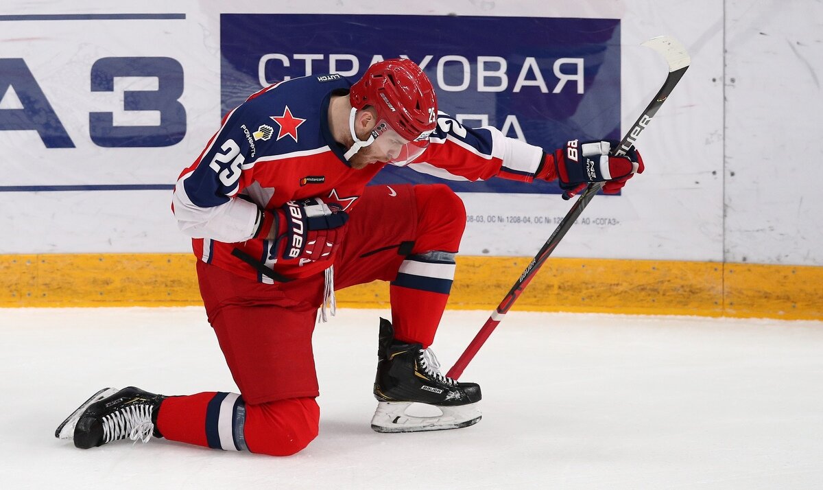 Михаил Григоренко оформил второй дубль подряд, став героем матча с "Магниткой". Фото: Пресс-служба ПХК ЦСКА