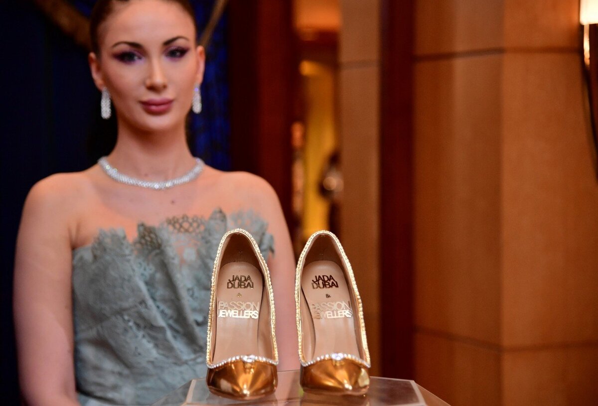 Jada Dubai passion Diamond Shoes - 17 млн. Долларов