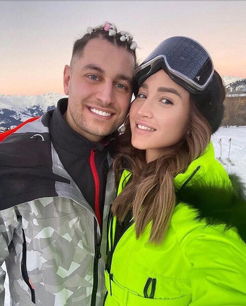 Этой зимой пара вместе провела несколько людей в Куршавеле