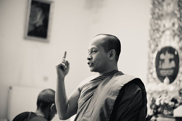 Аджан Чатри: "Страдания и счастья нет!" 