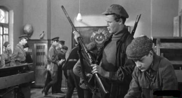 Кадры из фильма «Ижорский батальон» (1972 год; режиссёр – Геннадий Казанский)