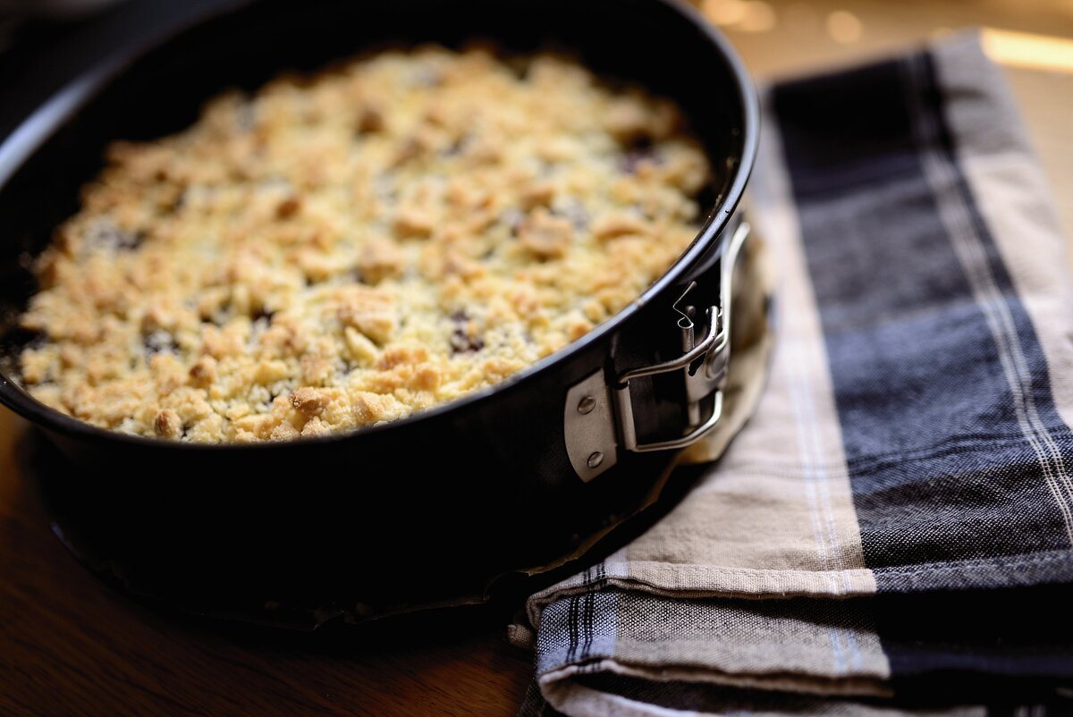 Насыпной пирог с овсянкой и яблоками