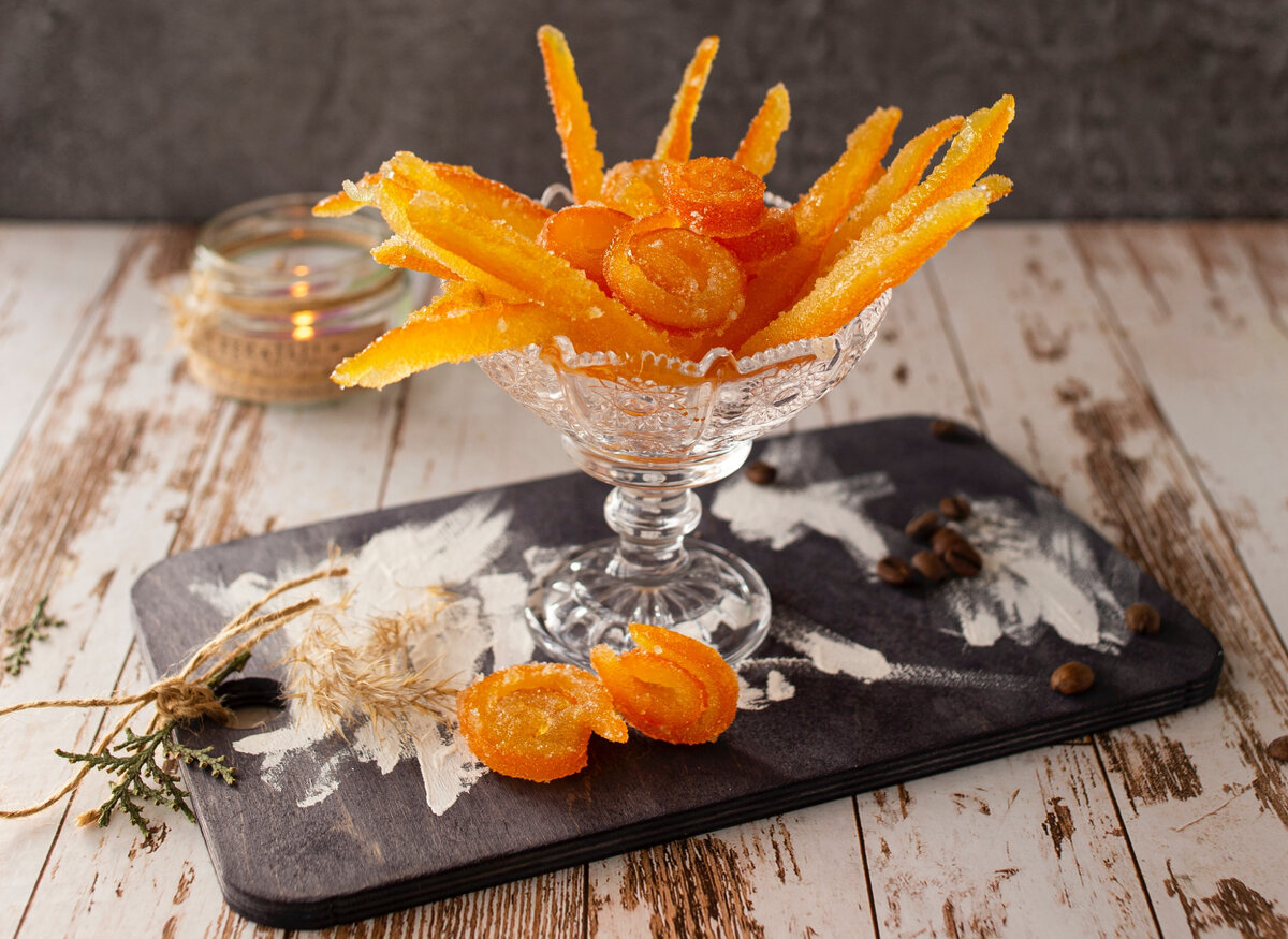 Апельсиновое желе в цитрусовых корках с ликером Cointreau, рецепт с фото пошагово - sunnyhair.ru