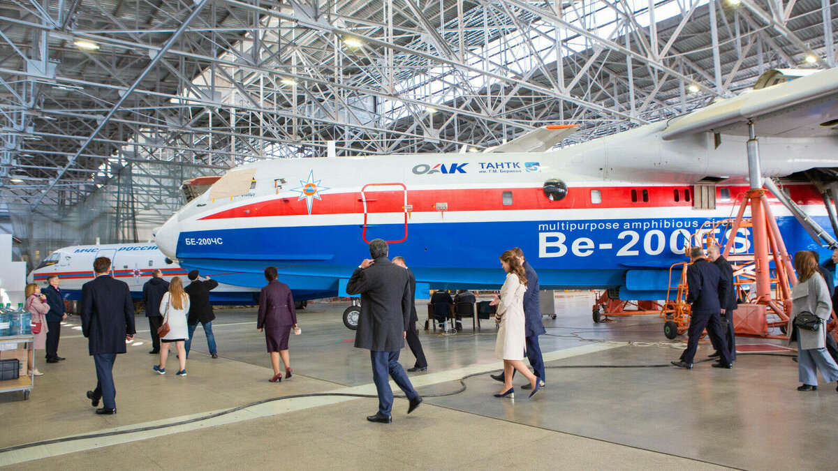     В Ростовской области огласили приговор в отношении начальника конструкторского бюро в ТАНКТ имени Бериева Юрия Долгошеева и двух его подчиненных Владимира Данильченко и Дмитрия Белова, сообщает Объединенная пресс-служба судов.