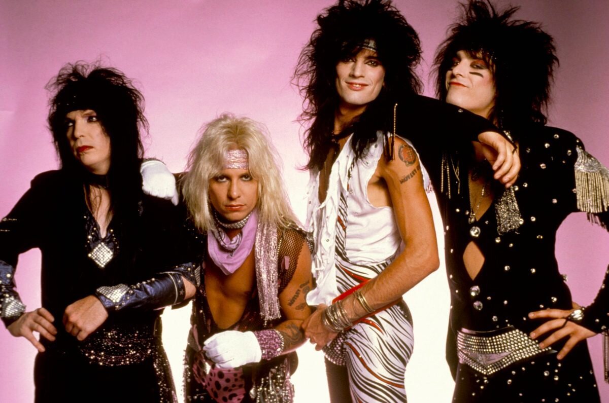 Почему Kiss уволили Mötley Crüe с гастролей в 80-х | 𝐅𝐔𝐙𝐙 𝐌𝐔𝐒𝐈𝐂 |  Дзен