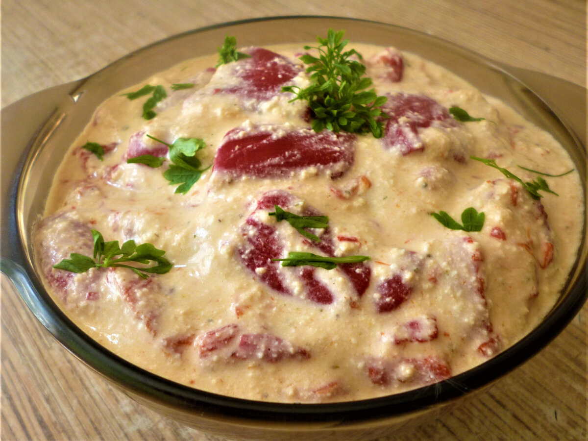 Перцы запеченные, в сметане. Только перцы и сметана, но так вкусно! Болгарское б