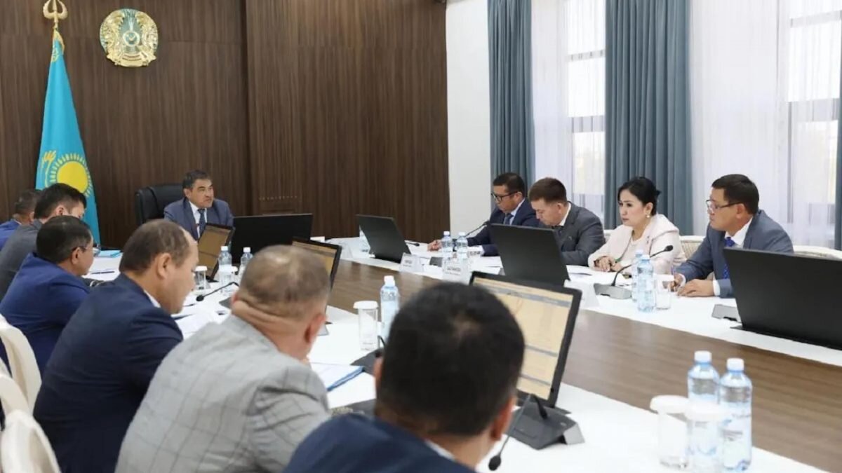    Фото: gov.kz Август Макаров