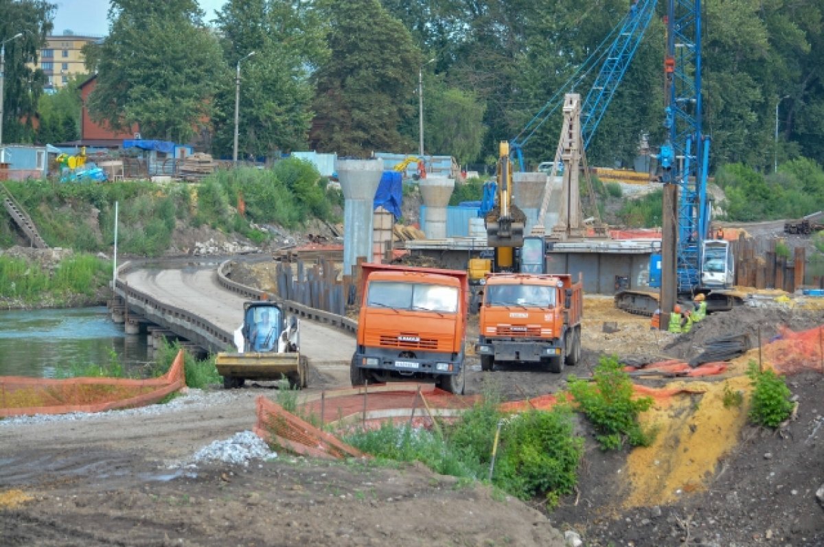    Автосалоны крупного петербургского дилера снесут ради жилой застройки