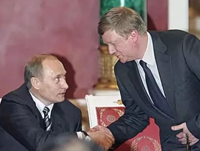 Путин и Чубайс (иллюстрация из открытых источников)